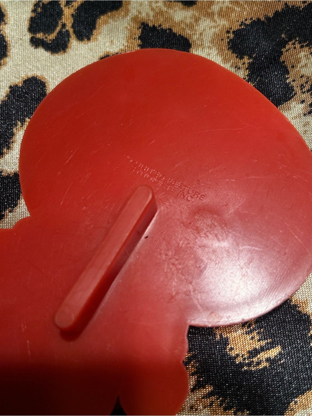 Vintage Red Snoopy Wearing Winter Jacket Cookie Cutter - 4.5” x 3.25” - United - Picture 4 of 5